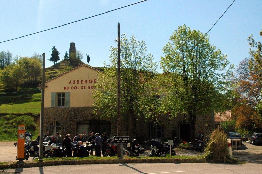 Auberge Du Col De Brouis 브레이유쉬르로야 외부 사진