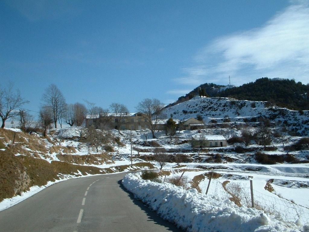 Auberge Du Col De Brouis 브레이유쉬르로야 외부 사진